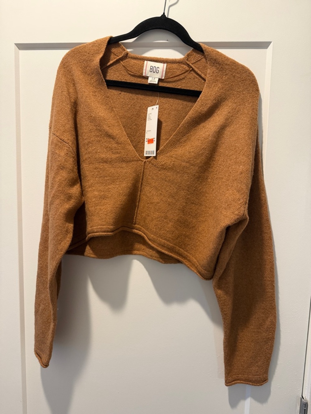 BDG Cropped V-Neck Sweater in Warm Camel Brown